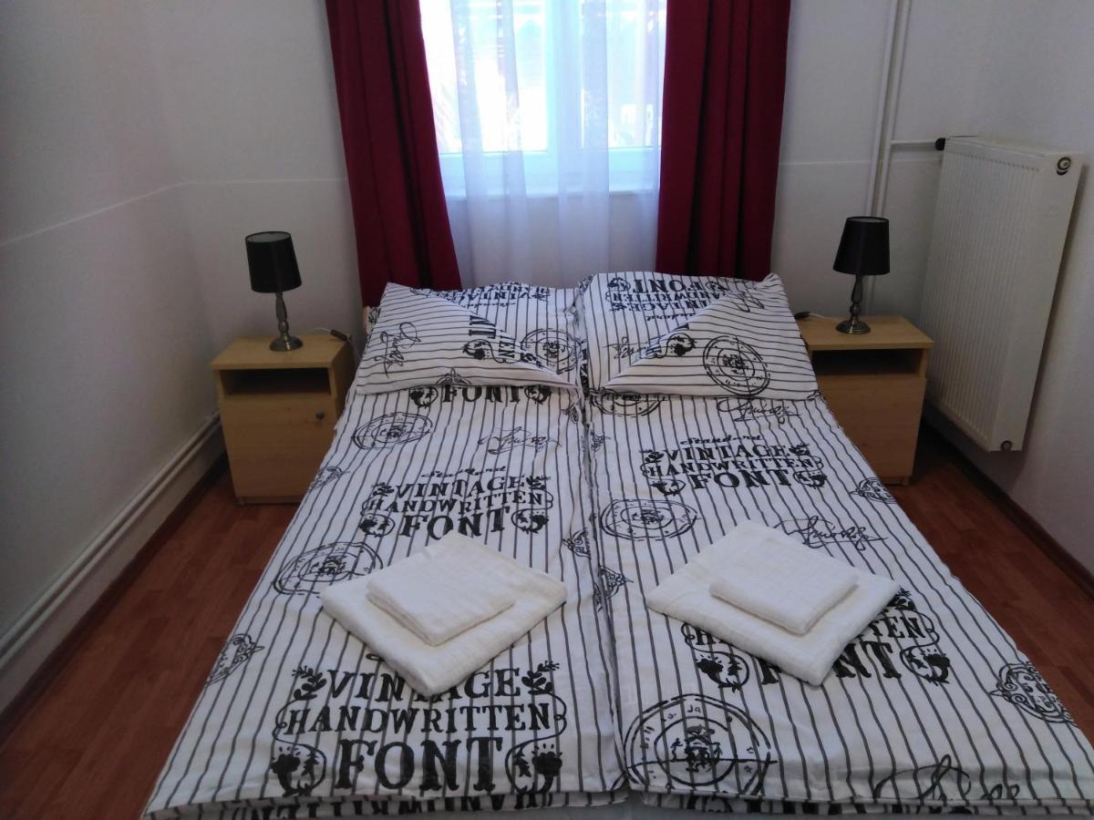 Arinza Apartman Vendeghaz Mezőkövesd المظهر الخارجي الصورة