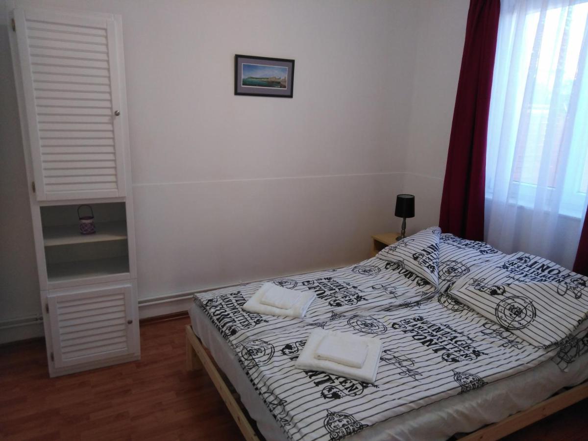 Arinza Apartman Vendeghaz Mezőkövesd المظهر الخارجي الصورة