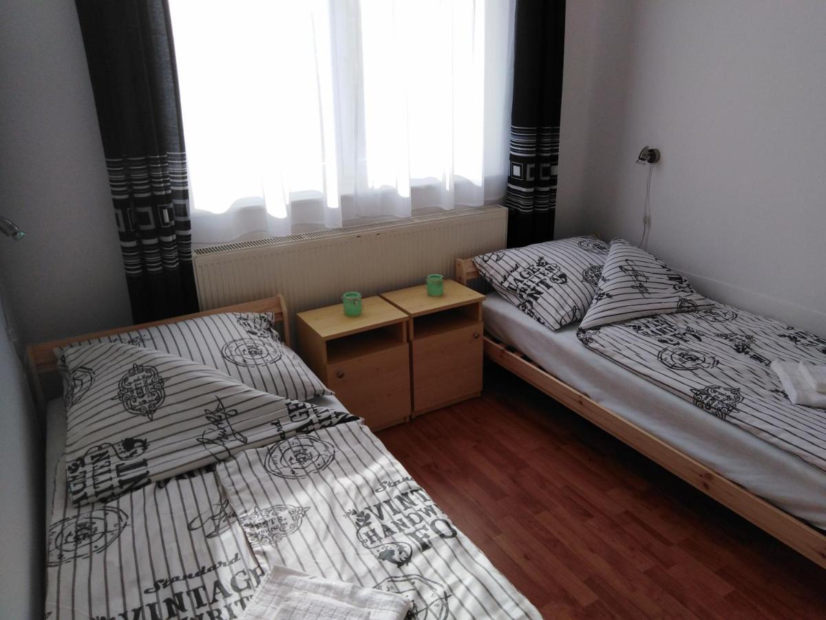 Arinza Apartman Vendeghaz Mezőkövesd المظهر الخارجي الصورة
