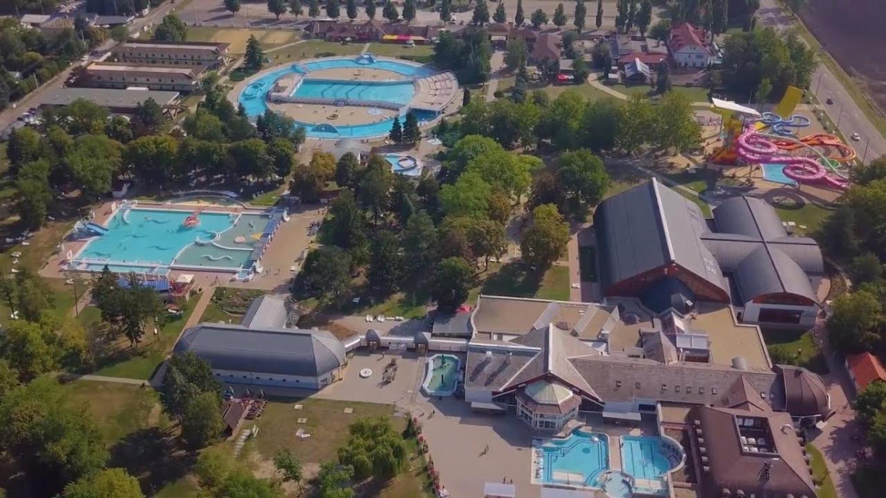 Arinza Apartman Vendeghaz Mezőkövesd المظهر الخارجي الصورة