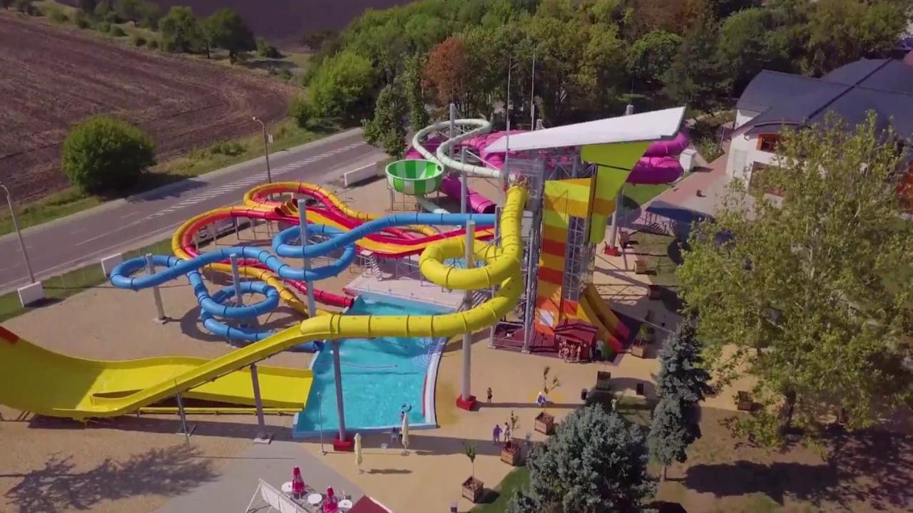 Arinza Apartman Vendeghaz Mezőkövesd المظهر الخارجي الصورة